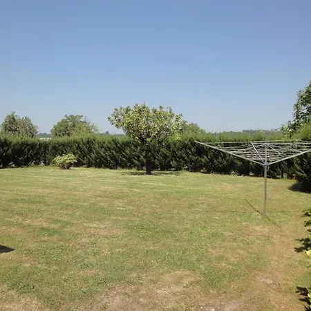 Holiday home Chez Cazanave Viellesegure